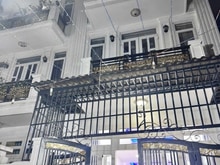 Hình ảnh Bán nhà phố hà huy giáp khu dân cư khép kín