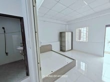 Hình ảnh Ban công mới, 1 ngủ, 1 bếp riêng biệt, sẵn nội thất, đường ô tô
