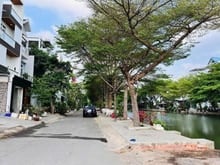 Hình ảnh Bán Nhà Quận 7 xe hơi đổ cửa giá chỉ nhỉnh 3 tỷ Huỳnh Tấn Phát giá tốt