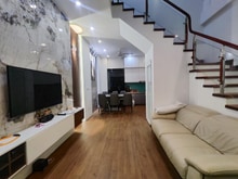 Hình ảnh Nhà 2 thoáng Mễ Trì giảm chào 600tr, 45m2, 6 ngủ, ô tô nhỉnh 8 tỷ