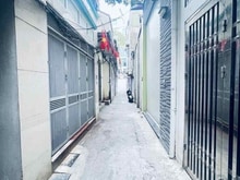 Hình ảnh 🏠  Nhà Giá Tốt – Ngõ Riêng – Nhà Ở Giữa Hai Nhà – KHU VĂN QUÁN