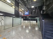 Hình ảnh Mặt bằng kinh doanh tại Thảo Điền (180m2), 1 trệt 1 lầu. Giá 45tr/th