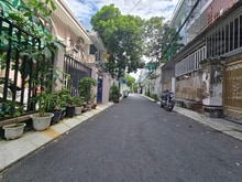 Hình ảnh Bán nha Đường Số 11 Thảo Điền. Quận 2, DT 6x17m xây 4 tầng Giá 13 tỷ