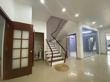 Hình ảnh Cho thuê Gấp giá rẻ nguyên căn Biệt thự song lập Mỹ Kim 10*20m, 3 lầu