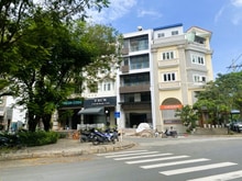 Hình ảnh Cho thuê GIÁ RẺ nhà phố Nam Quang, 4 lầu, có hầm đường Lý Long Tường