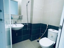 Hình ảnh Nhà quận 10 giá rẻ HXH ngay Quốc Tự đường 3/2 4PN, cực kỳ Mb6688 đang hoakt động