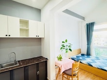 Hình ảnh Chdv 1PN sv fnt cao cấp gần TDT-RMIT-LOTTE giá rẻ cửa sổ to thoáng mát