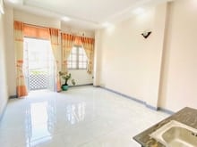 Hình ảnh Phòng 30m2 BAN CÔNG SIÊU RỘNG - Gần cv pm Quang Trung - Tô Ký