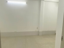 Hình ảnh Cho thuê nhà nguyên căn  Phan Văn Trị. P12. Bình Thạnh. mới 2 tầng.