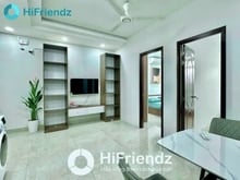 Hình ảnh Cho thuê 2pn ban công cao cấp gần sân bay Tsn - Ga T3 full nội thất