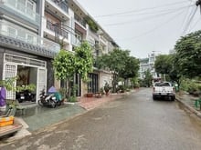 Hình ảnh Nhà Mặt Tiền Đường 447B Lê Văn Việt - 7 Phòng Cho Thuê  25triệu/tháng