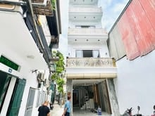 Hình ảnh Thịnh Liệt- 5 tầng thang máy- 10m ô tô tránh- trước nhà để 15 xe máy