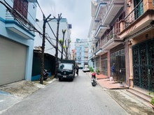 Hình ảnh Phân lô-gara 3 ô tô- kinh doanh đỉnh- ô chờ thag máy
