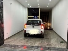 Hình ảnh Lê Trọng Tấn - 68m-6 tầng thang máy- gara- 2 thoáng- kinh doanh