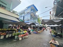 Hình ảnh Bán nhà GÓC 2 MT Chợ Hoàng Hoa Thám,P12,Tân Bình. DT 4.3x14.5m- Đúc 1L