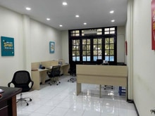 Hình ảnh Cho thuê nhà mt chu văn an, p.26, 4x14m, 1 trệt, 2 lầu, 4pn, 4wc,