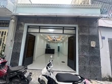 Hình ảnh Nhà Phong Phú c4 80m2 ngay trung tâm 1Ty1
