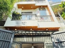 Hình ảnh SIÊU PHẨM 4 TẦNG LUNG LINH – Fun Nội Thất Cao Cấp –Hẻm Xe Hơi –