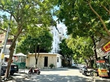 Hình ảnh Bán nhà 5 tầng đấu giá Chu Huy Mân, Vỉa hè lô góc khuôn tiền 14,x tỷ