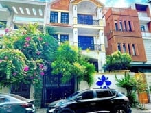 Hình ảnh Cho thuê villa đường HOa phan xích long