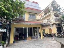 Hình ảnh Cafe - Trà Sữa góc 2MT Phạm Huy Thông, GV. Dt: 7x18M, Kc: trệt 3 lầu.