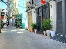 Hình ảnh Quận 4, 3 tầng, nở hậu, 3 phòng ngủ, nhỉnh 5 tỷ
