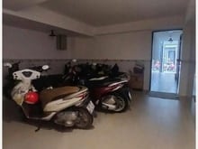 Hình ảnh Chdv 16pn , dtsd 650m2,ngang 5m, tn 100tr, dương quảng hàm sát bình
