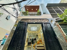 Hình ảnh Đang kẹt tiền bán gấp nhà Hoàng Việt, TB - Giá 3 tỷ 680 - 49.3 m2 1T1L