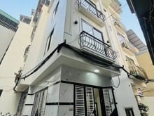 Hình ảnh Thúy Lĩnh-NHÀ MỚI, 5 TẦNG THANG MÁY,Hiện Đại_LÔ GÓC 2 Thoáng- Ngõ Phố