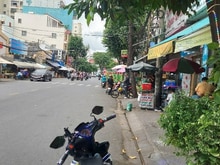 Hình ảnh Quận 7 bán mặt tiền kinh doanh, 80m2, kinh doanh tốt, sổ vuông giá 3xỷ