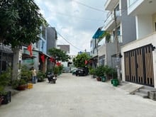 Hình ảnh Đất sau trường tiểu học, đường Tô Ngọc Vân, DT:4x19M, Hướng tây nam