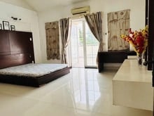 Hình ảnh CHDV có ban công thoáng mát gần KCX DH Maketing. 2p qua quận 4