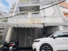 Hình ảnh Siêu Hiếm - Biệt Thự Đẹp 4 Tầng -  Hẻm Xe Tải Quận 1 Giá Chỉ 3x Tỷ