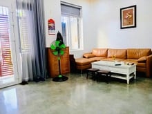 Hình ảnh Bán nhà mới đẹp đường rộng ô tô đi lại thoải mái giá tốt 9 tỷ 800 tr