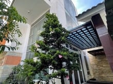 Hình ảnh Nhà 1 Trệt 1 Lững 2 Lầu,DT 178m2 Ngang 10m MT Trương Văn Thành, P.HPhú