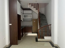 Hình ảnh Bán nhà phố Hoa Lâm 30m2- 5 tầng- 6 tỷ, gần ô tô, bigC Long Biên