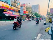 Hình ảnh Bán nhà mặt tiền rộng đẹp (5x13) 176 PHẠM VĂN CHIÊU P9 Gò Vấp