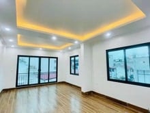 Hình ảnh Cho thuê nhà lô góc thang máy ô tô ngõ 68 Cầu giấy