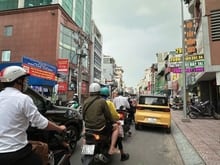 Hình ảnh CC gửi bán nhà 1/ Huỳnh Văn Bánh 4lầu 84m2 ngay chợ Phú Nhuận KD 15 tỷ