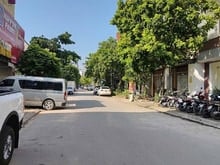 Hình ảnh Mặt Phố Trâu Quỳ- Biệt Thự 110m * 4 Tầng_MT 7 m Trục Chính Kinh doanh