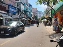 Hình ảnh Bán nhà mặt tiền ngay chợ Nhất Chi Mai  phường 13 Tân Bình. DT: 4,7x14