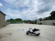 Hình ảnh Cho thue 2000m2 đất mặt tiền sát Võ Trần Chí. Container vào thoải mái