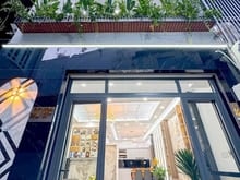 Hình ảnh Nhà Phố Hiện Đại - Trần Văn Khánh ngay sát Quận 04 - Sổ hồng riêng