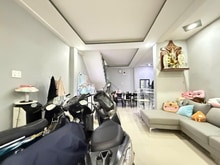 Hình ảnh Quận 10 - lê hồng phong - 46m - tiện ở hoặc kinh doanh - nở hậu - 8 tỷ