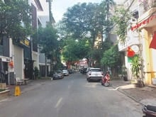 Hình ảnh Bán đất 90m2 phố Ái Mộ tặng nhà 4T NGÕ NÔNG Ô TÔ, gần bệnh viện TâmAnh