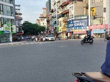 Hình ảnh Mặt phố Ngọc Lâm trung tâm quận Long Biên nhà 70m2 kinh doanh sầm uất