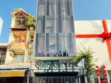 Hình ảnh Nhà mặt tiền full kính 6 lầu - Nguyễn Thái Bình , Quận Tân Bình