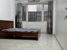 Hình ảnh Bán nhà Hà Đông phố Ngô Thì Nhậm 12,3 tỷ, 41m2, MT 4,5m, ô tô đỗ.