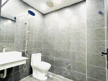 Hình ảnh Nhà đẹp long lanh ngõ Đường Láng, giá 35 tỷ, 123m2x8T, KD lớn