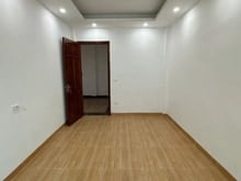 Hình ảnh Bán nhà 4 tầng Cổ Điển, Tứ Hiệp, 45m2, ngõ ô tô, giá 8.2 tỷ